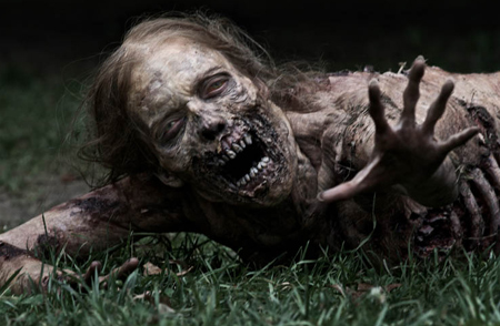 walking-Zombie-Female89