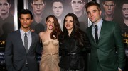 1352854828Lautner_Stewart_Meyers_Pattinson_a_l