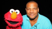 1352858429kevin_clash_elmo_h_2012