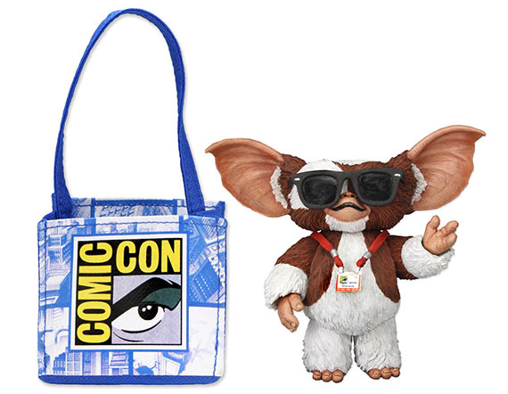 Gremlins Giveaway &#8211; 2011 SDCC Exclusive Gizmo Action Figure, The NEW Hollywood Video