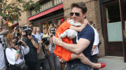 1355770852tom_suri_cruise_a_l